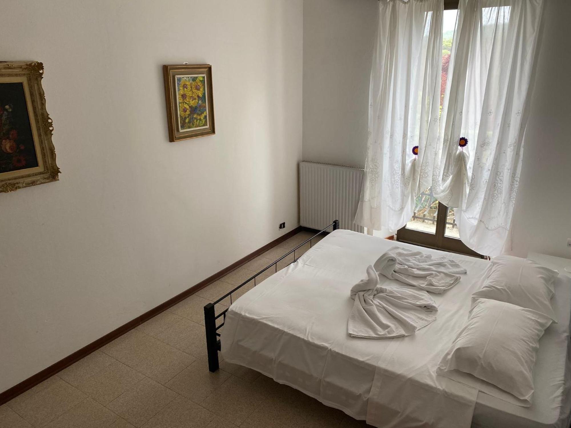 Budget Hotel Vittoria & Ristorante Marzio ภายนอก รูปภาพ